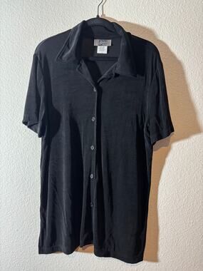 Slinky Brand Size M Black Button-Up Acetate Stretchy Travel-Ready Packable Shirt